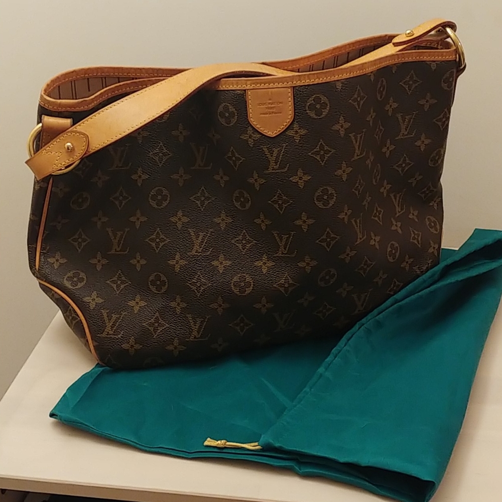 Louis Vuitton Delightful PM Hobo